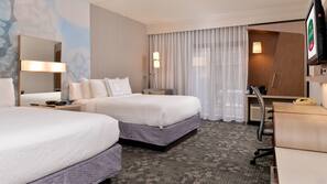 Desk, iron/ironing board, free WiFi, linens