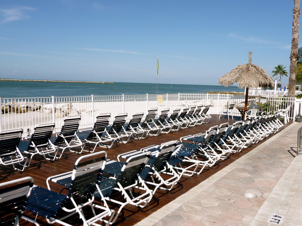 Beach, Gulfview Hotel on the Beach