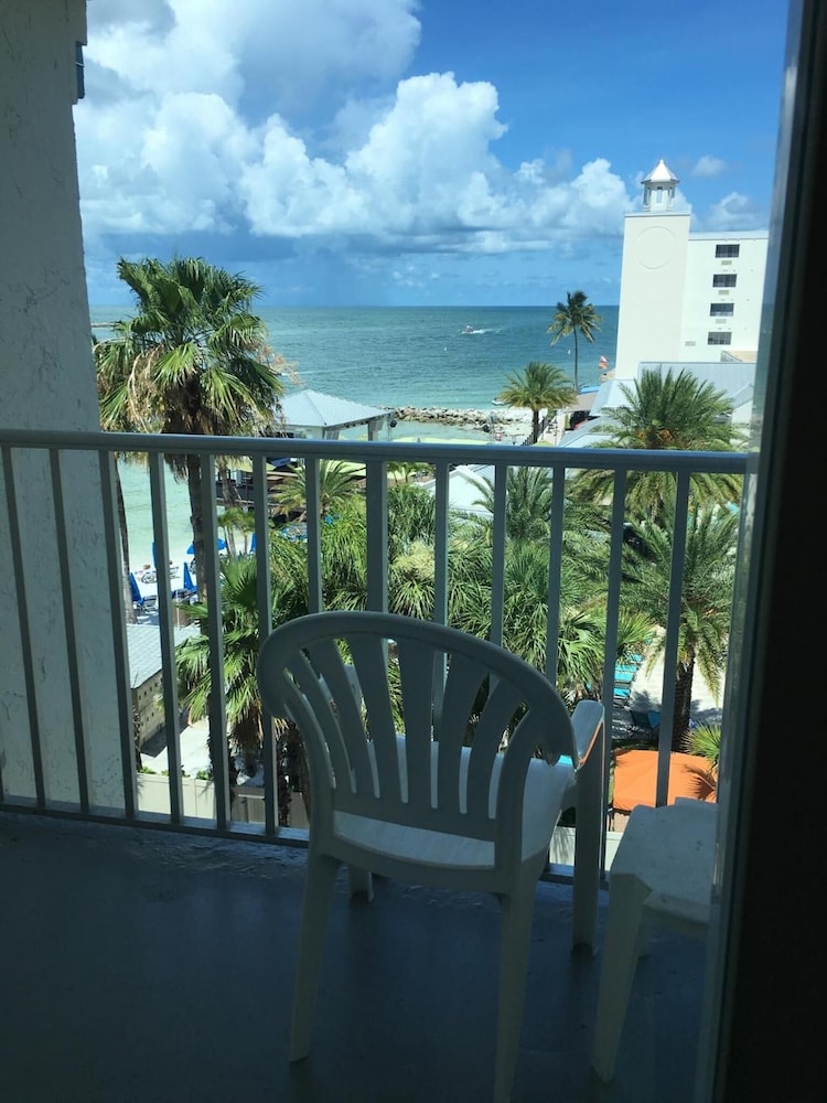 Balcony, Gulfview Hotel on the Beach