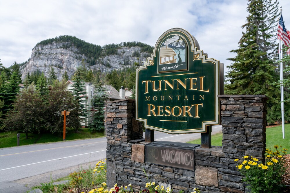 Tunnel Mountain Resort 2018 Pictures, Reviews, Prices & Deals Expedia.ca