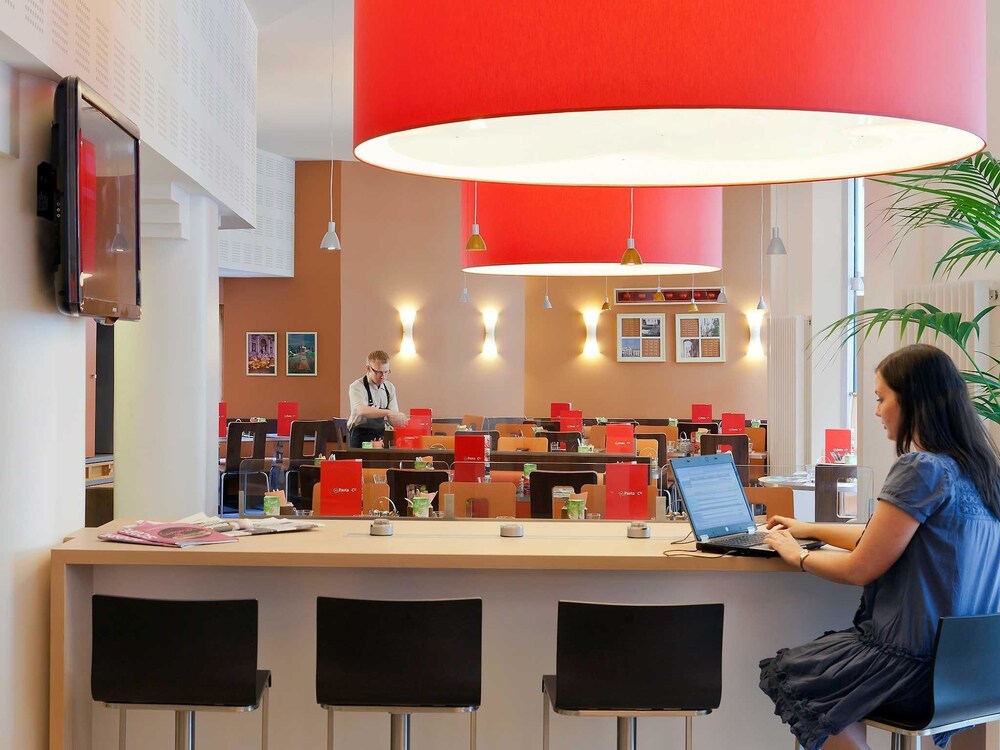 Hotel Ibis Paris La Villette Cite Des Sciences Ef Bf Bdme Paris Hotel Ibis Paris La Villette Cite Des Sciences Ef Bf Bdme Paris