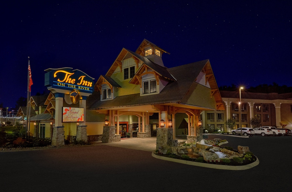 The Inn On The River In Gatlinburg Pigeon Forge Hotel Rates Reviews On Orbitz