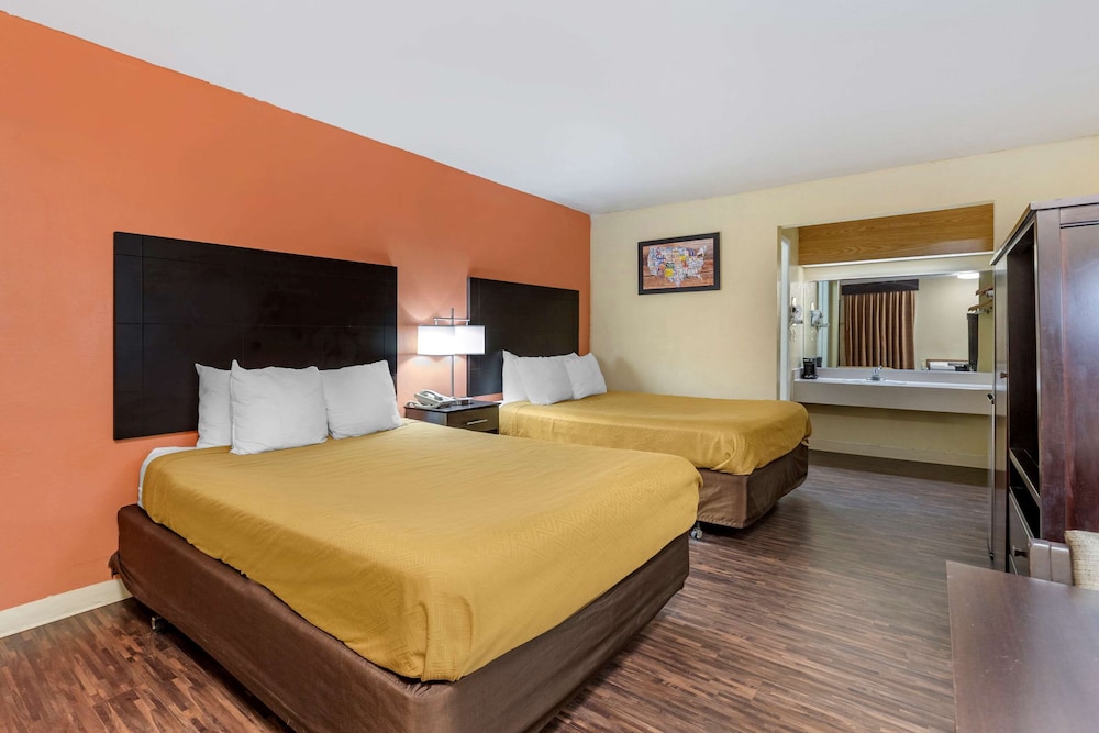 Econo Lodge Urbandale-Northwest Des Moines