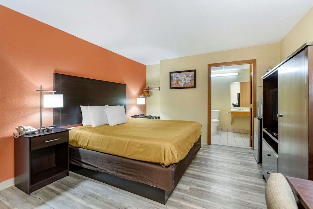 Econo Lodge Urbandale-Northwest Des Moines