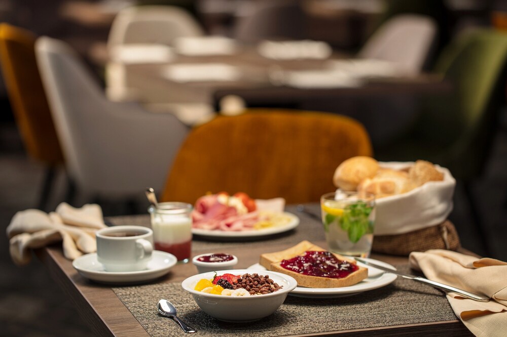 Desayuno y comida