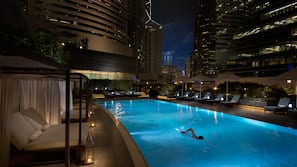 Outdoor pool, open 6:00 AM to 10:00 PM, free pool cabanas