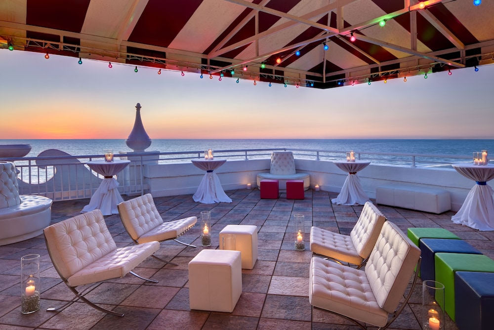 Outdoor banquet area, The Don CeSar