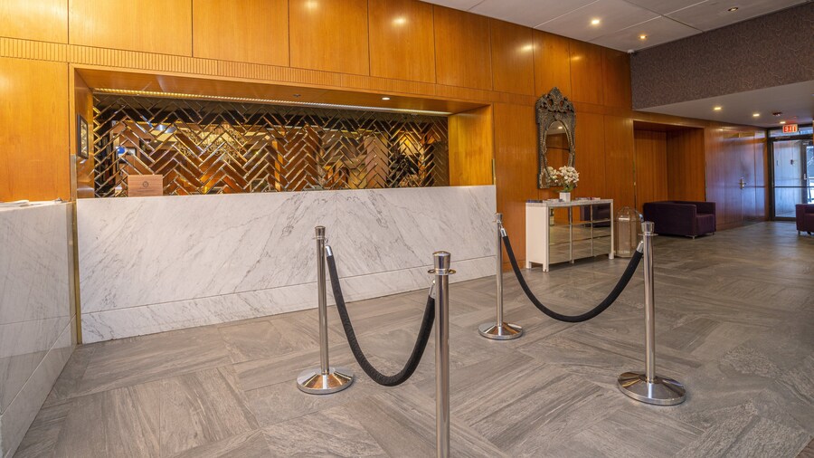 Sandman Signature Edmonton Downtown Hotel