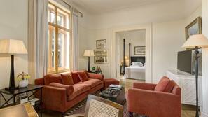 Egyptian cotton sheets, premium bedding, memory foam beds, minibar