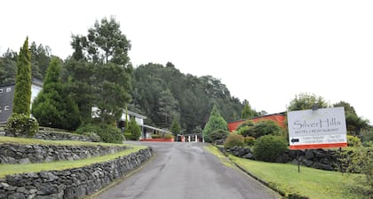 Silver Hills Motel