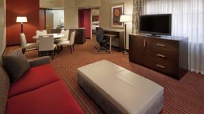 In-room safe, desk, laptop workspace, iron/ironing board