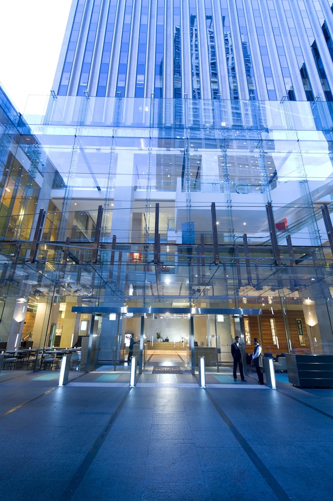 Property entrance, Hilton Sydney