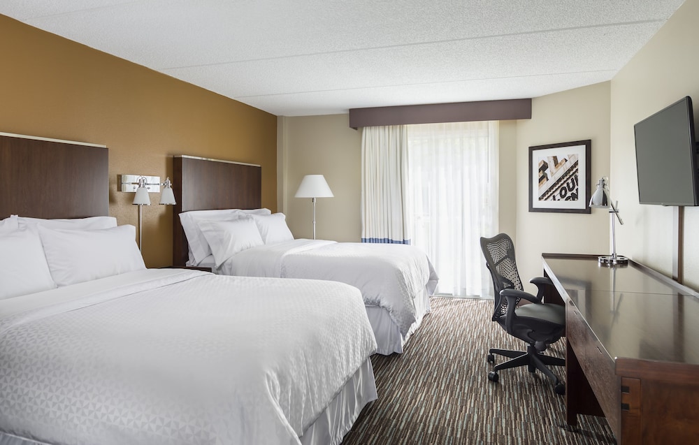 Room, Four Points by Sheraton Buffalo Grove