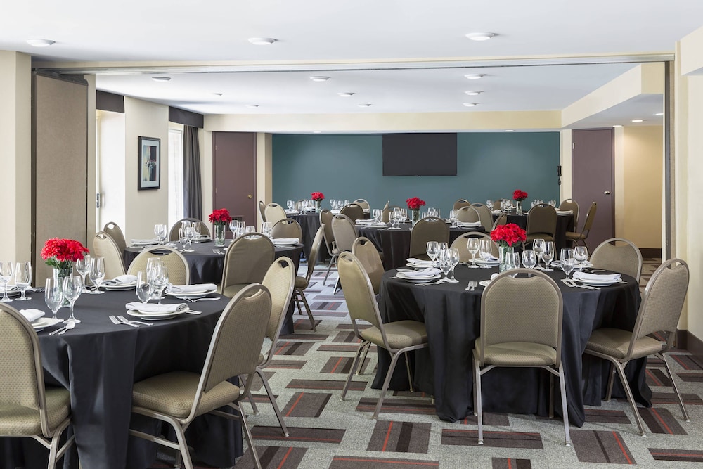 Meeting facility, Four Points by Sheraton Buffalo Grove