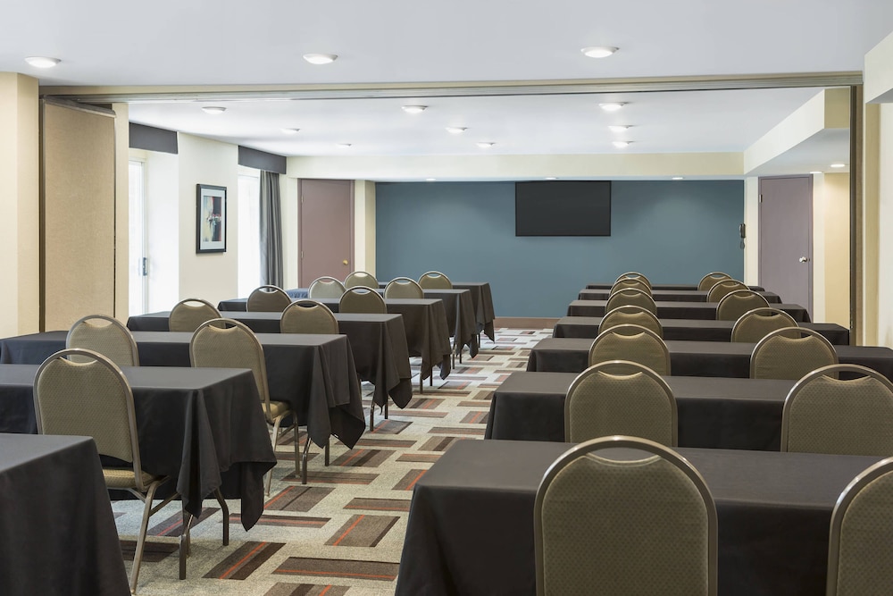 Meeting facility, Four Points by Sheraton Buffalo Grove