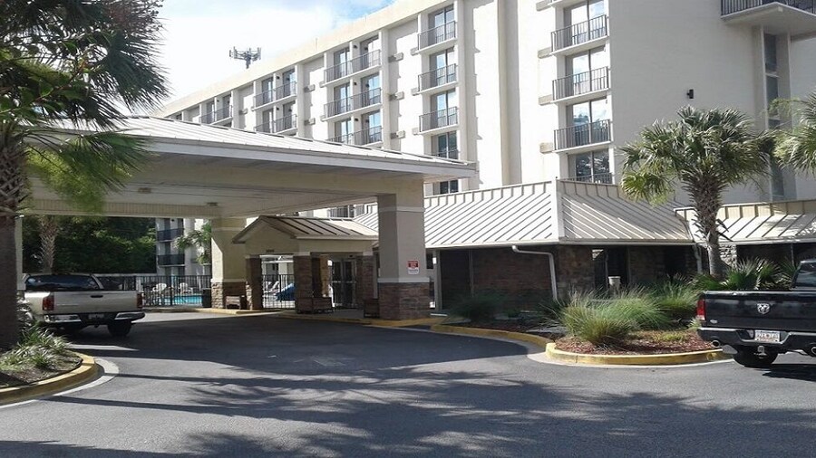 Charleston Grand Hotel