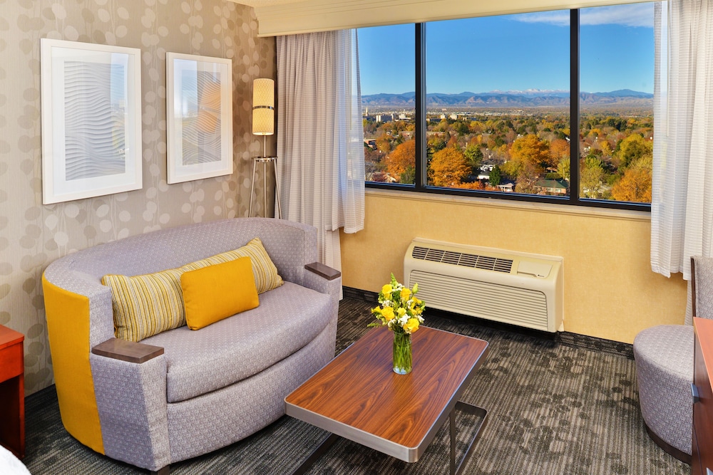 Courtyard by Marriott Denver Cherry Creek