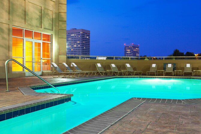 hotels in kennesaw ga with indoor pool