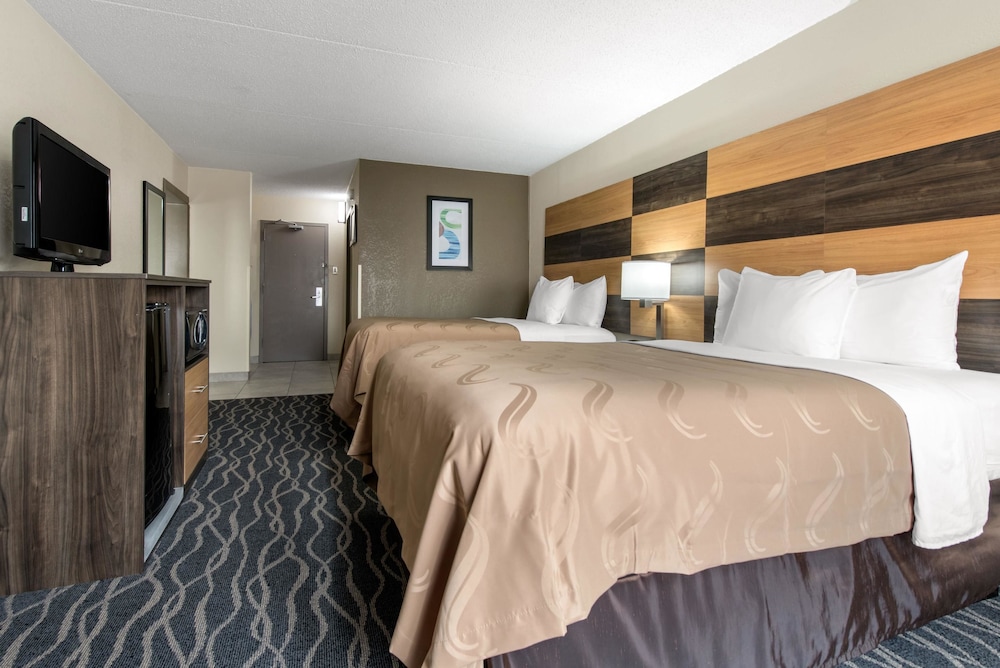 Quality Inn & Suites Lafayette I-65