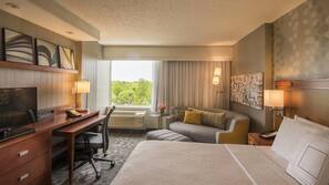 Premium bedding, in-room safe, desk, blackout curtains
