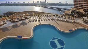 Outdoor pool, open 9:00 AM to 5:30 PM, sun loungers