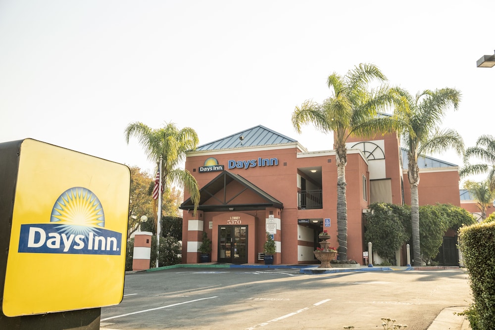 Primary image, Days Inn by Wyndham Concord