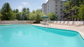 Indoor pool, seasonal outdoor pool, pool umbrellas, sun loungers