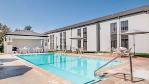 Seasonal outdoor pool