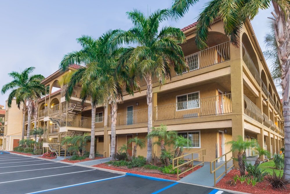 Best Western San Diego/Miramar Hotel