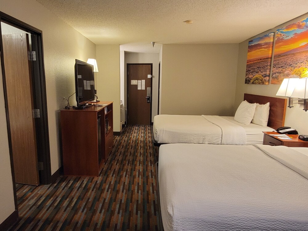 Room, Days Inn by Wyndham Tucumcari