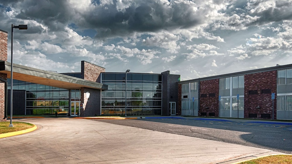 Country Inn Suites By Radisson Fergus Falls Mn In Fergus Falls