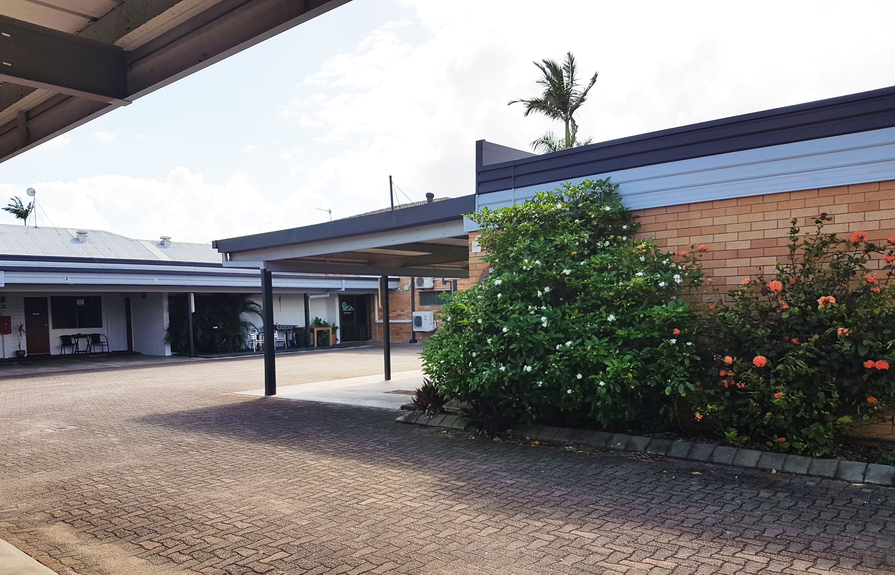 Miners Lodge Motor Inn