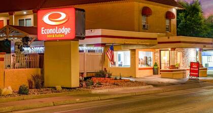 Econo Lodge Inn & Suites Durango