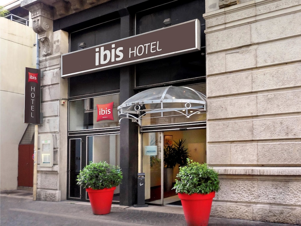 Hotel Ibis Centre Grenoble Hotel Ibis Centre Grenoble