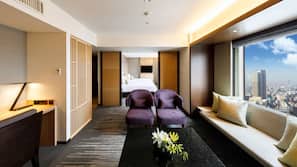In-room safe, blackout drapes, soundproofing, iron/ironing board