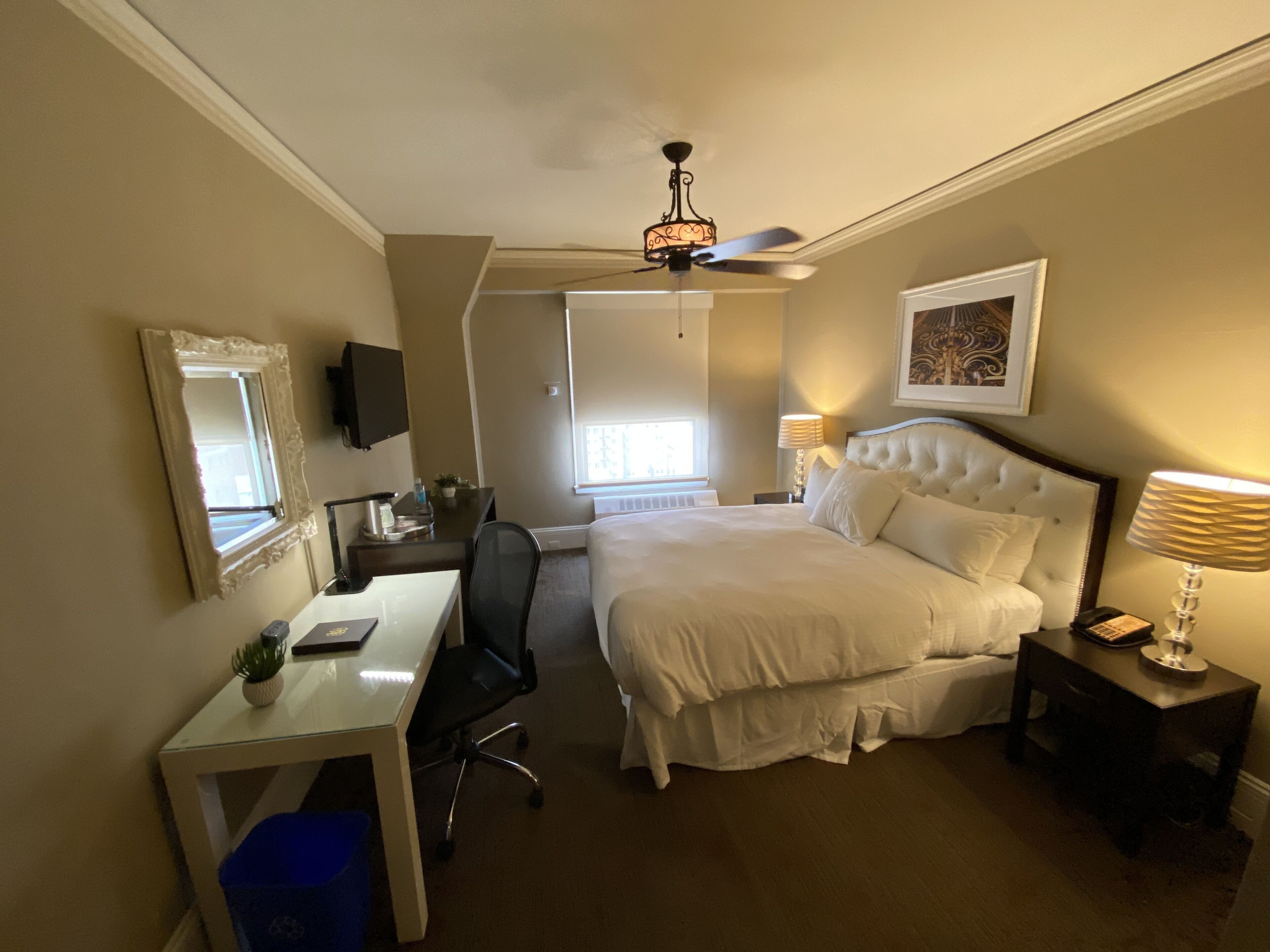 axiom hotel san francisco expedia