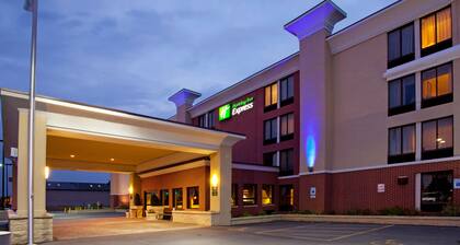 Holiday Inn Express Rochester - Greece, an IHG Hotel
