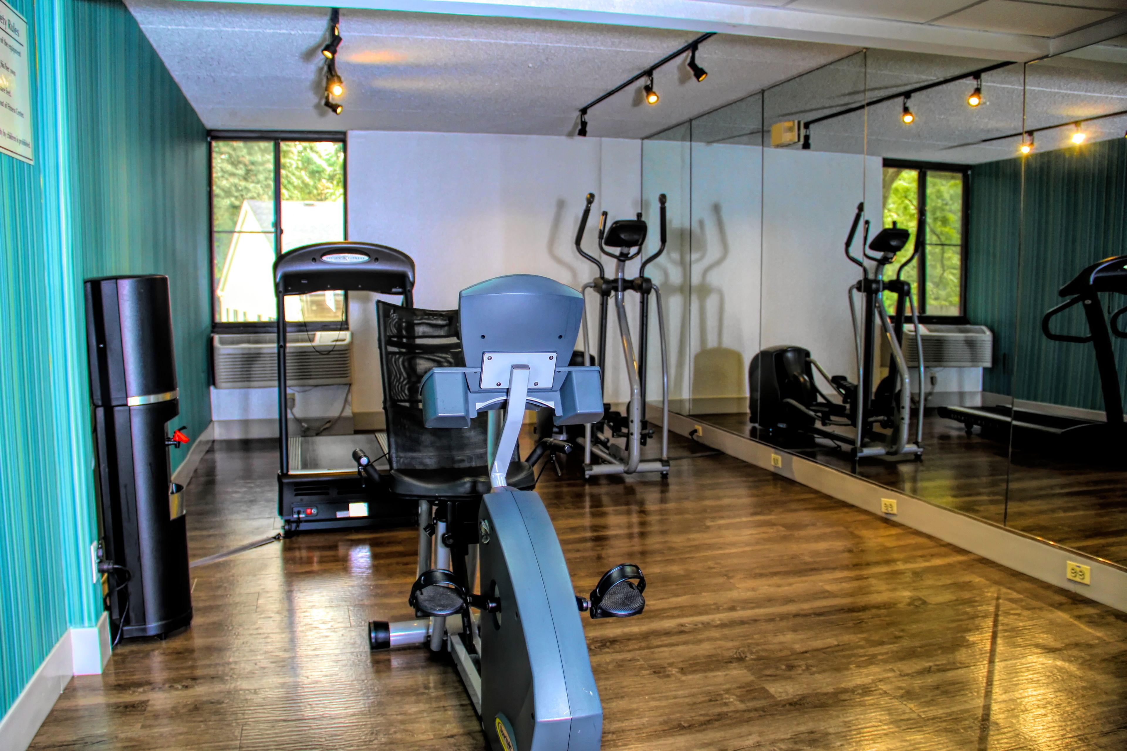 AVALON HOTEL & CONFERENCES