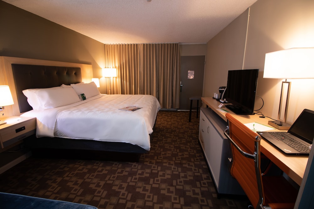 Holiday Inn Scranton East - Dunmore, an IHG Hotel