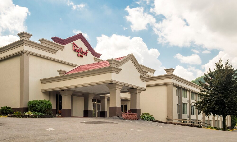 Primary image, Red Roof Inn Williamsport, PA