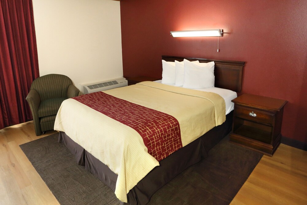 Room, Townhouse Hotel Grand Forks