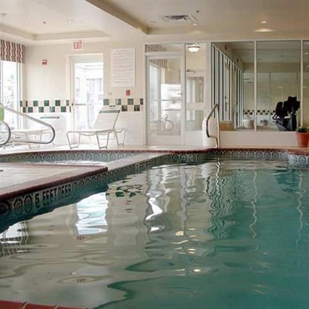 Hilton Garden Inn Secaucus/Meadowlands in Jersey City Best Rates