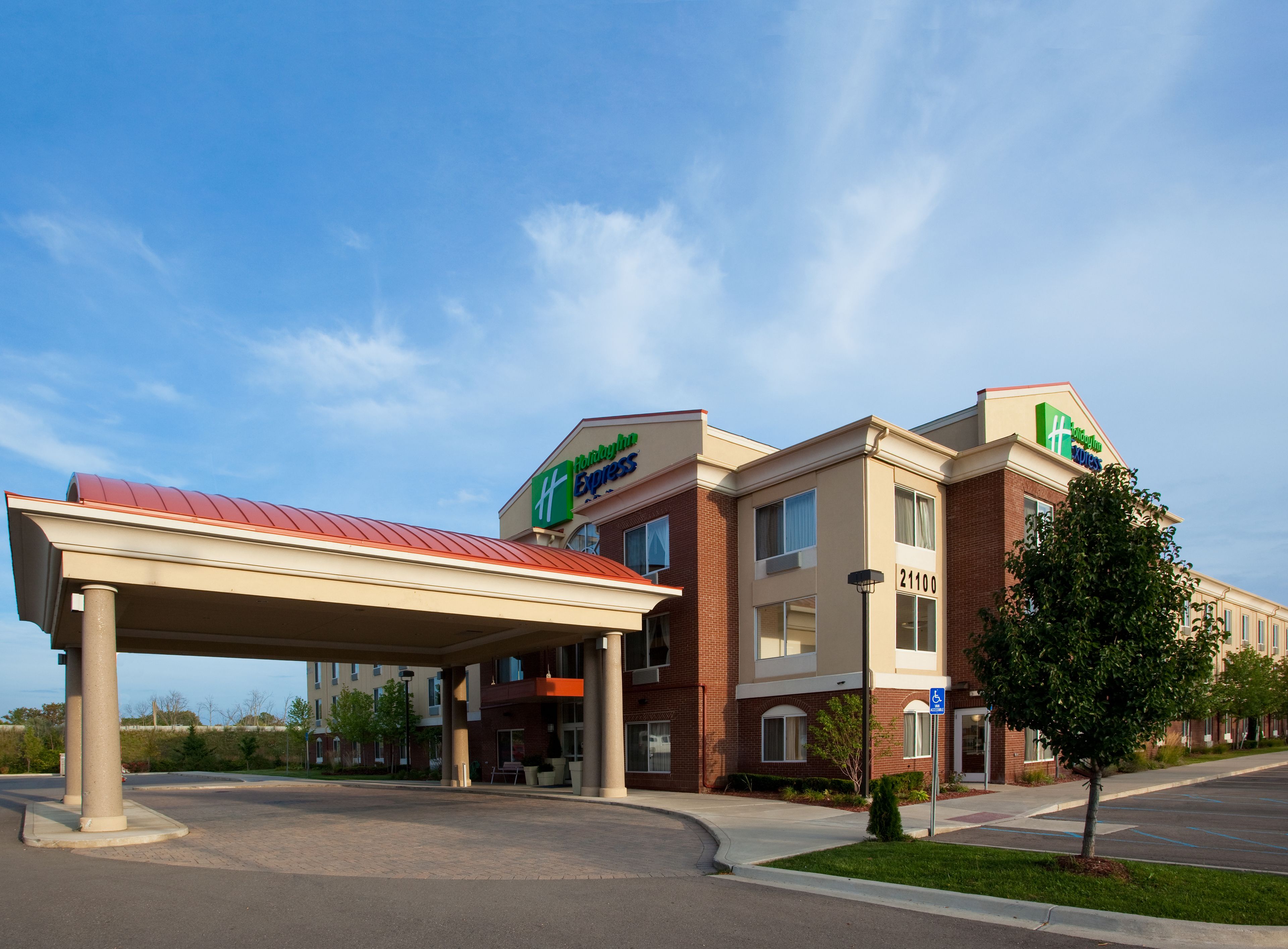 Holiday Inn Express Hotel & Suites Detroit - Farmington Hills in Northville, United States
