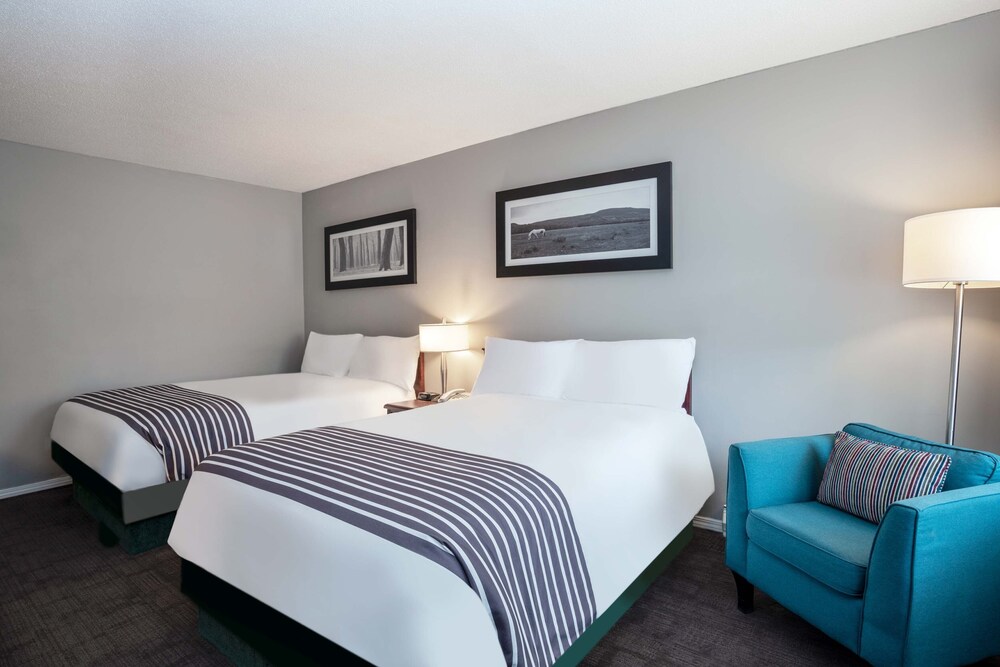 Sandman Inn Cache Creek AU129 Deals & Reviews (Cache Creek, CAN) Wotif