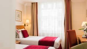 In-room safe, desk, iron/ironing board, free WiFi