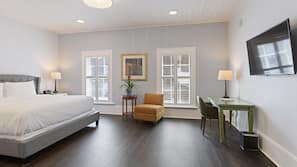 Premium bedding, in-room safe, desk, iron/ironing board