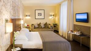 Premium bedding, minibar, in-room safe, desk