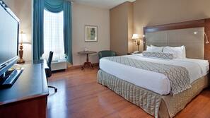 Premium bedding, pillowtop beds, in-room safe, desk