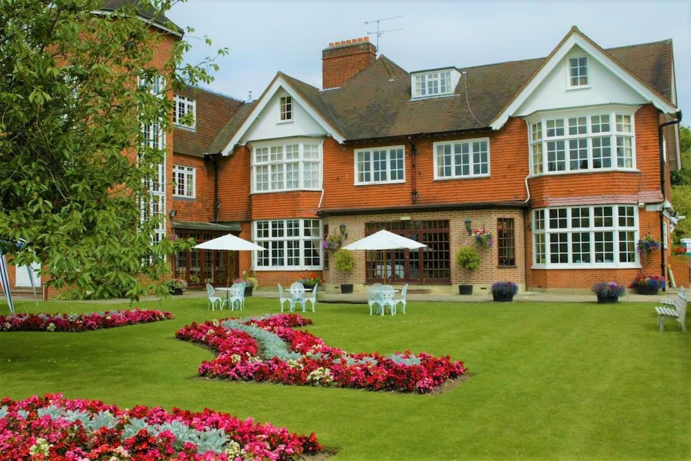 Grovefield House Hotel