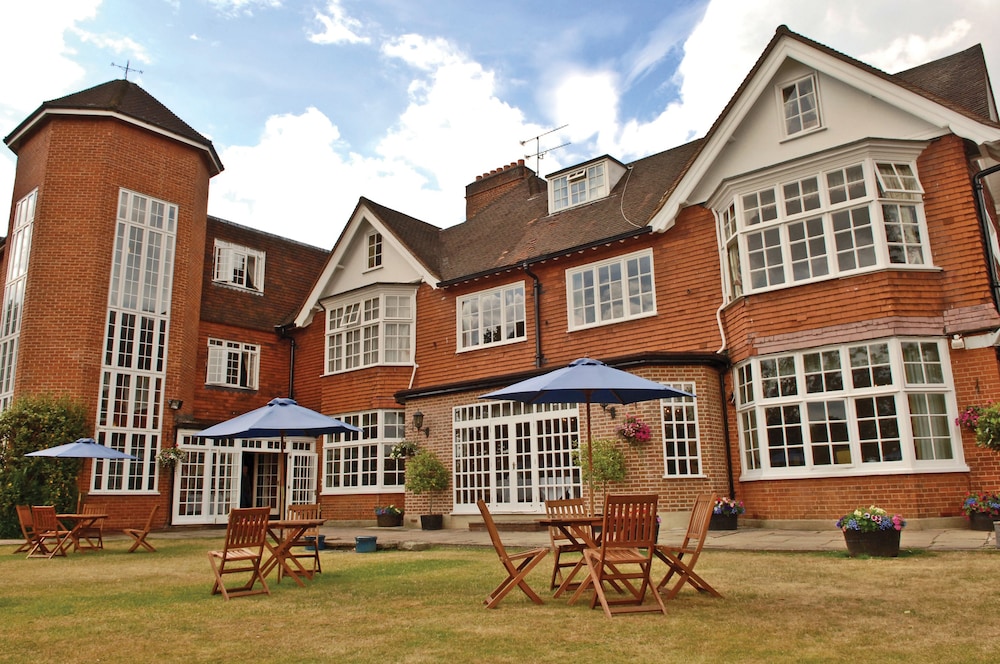 Grovefield House Hotel